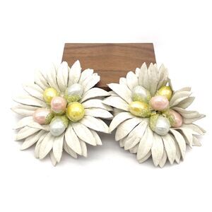Vintage Shoe Clips Buckles Pastel Faux Pearl Frosted Floral Daisy 1940s 1950s